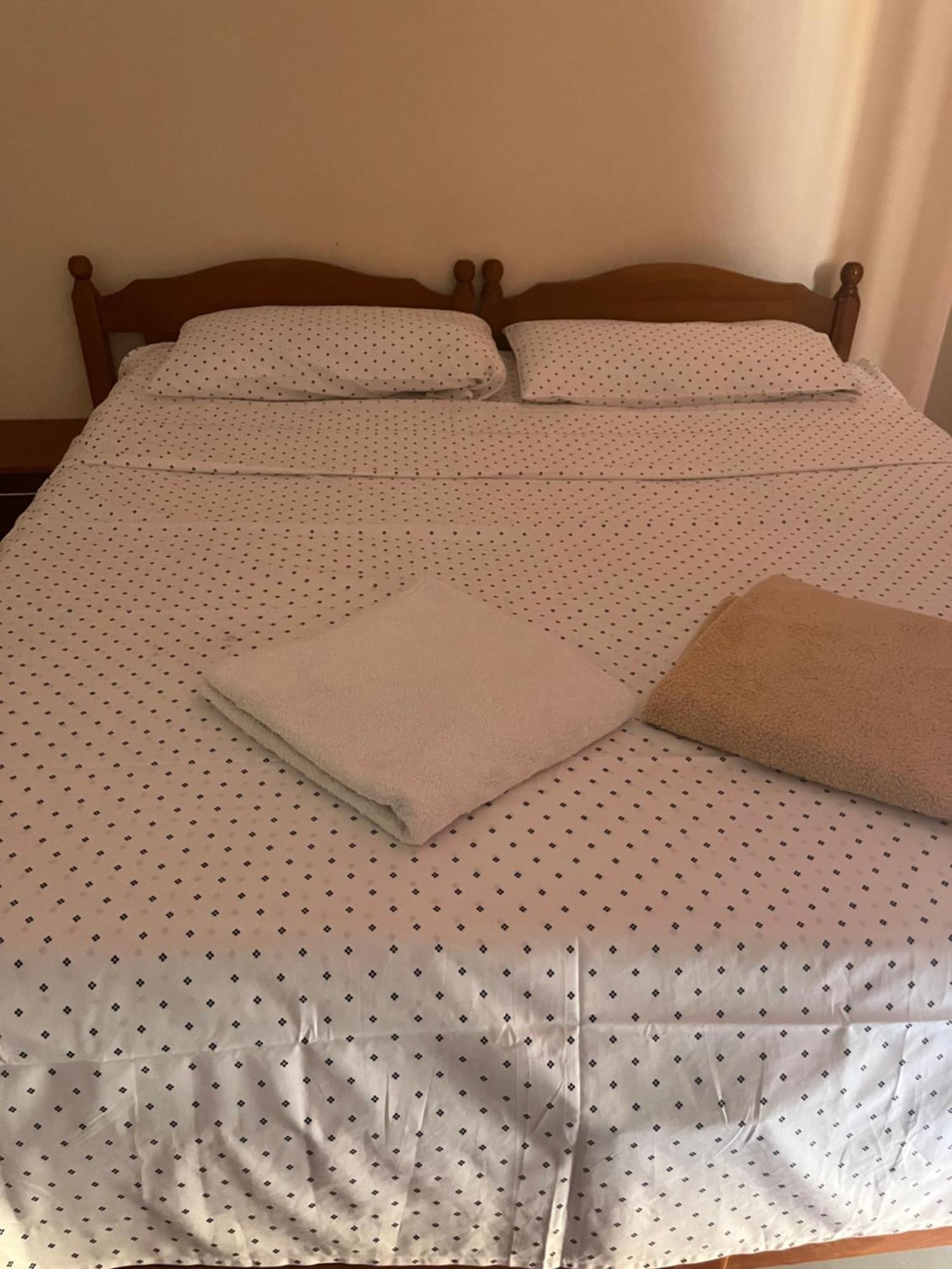 Hotel Luli City Center ドゥラス エクステリア 写真